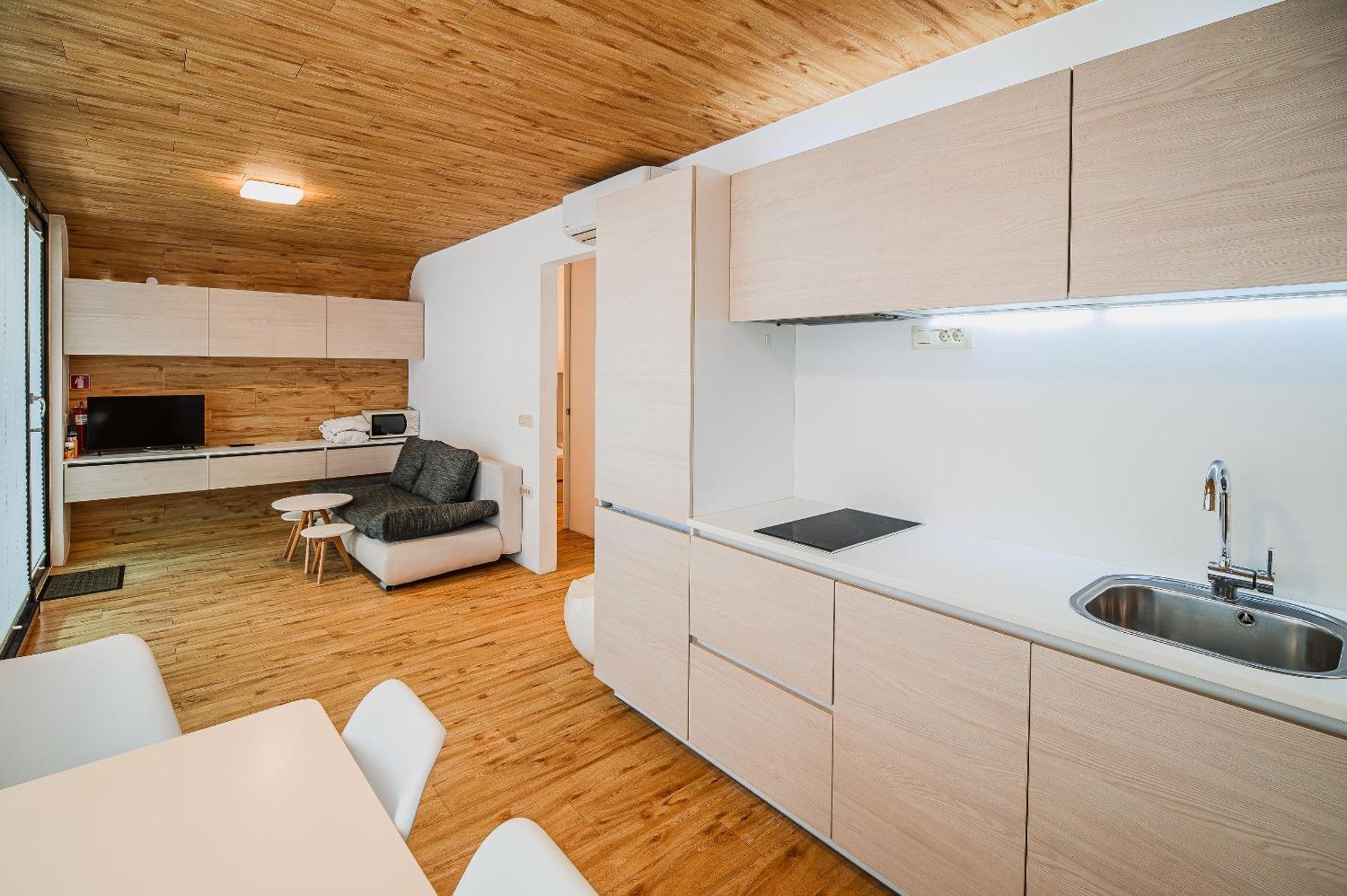 Glamping Maleric With Natural Pool Dragatuš Exterior foto